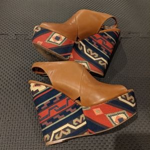 Steve Madden Peep Toe Wedges